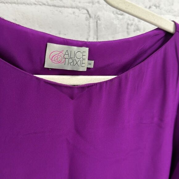 Alice & Trixie - BRAND NEW - Vibrant Purple Dress - Size Medium - Picture 2 of 4